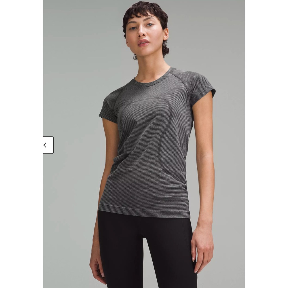 Lululemon Swiftly Tech Womens 6 Short Slv Shirt 2.0 Gray Metallic Hip Length S